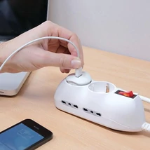 USB-s csatlakozódugó 1,5A - 5V, fehér