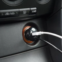 MNC Szivargyújtós adapter 4 az 1-ben + USB fekete 54920BK