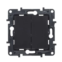 Legrand Niloé Step 106+6 kettős váltókapcsoló fekete 10AX 863508