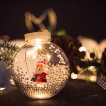 Family LED fényfüggöny hógömb mikulással 2,7 x 0,75 m 110 meleg fehér LED IP44 58917