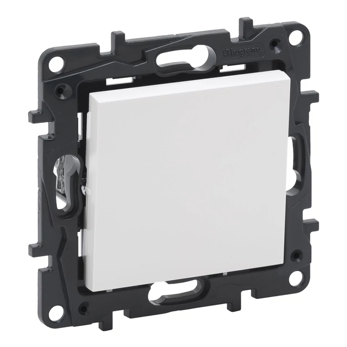 Legrand Niloé Step 101N egypólusú nyomó fehér 6A 863109