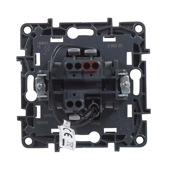 Legrand Niloé Step 106 váltókapcsoló jelzőfénnyel fekete 10AX 863516