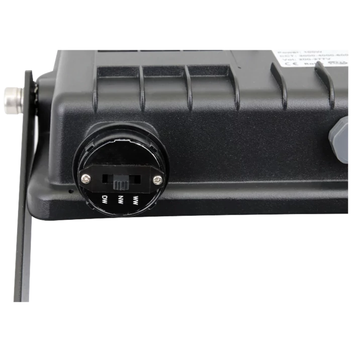 Tracon LED reflektor fényvető állítható színhőmérséklettel 300W 34500lm 3000-6000k RSMDG300W