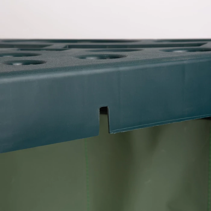 Garden of Eden falra rögzíthető műanyag kerti szerszámtartó sarok 43 x 43 x 59cm 11329