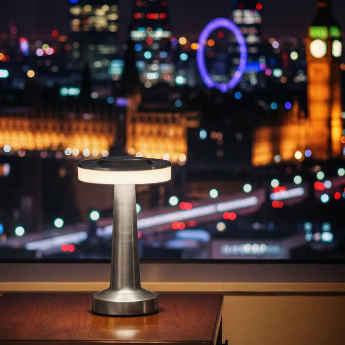 Phenom London LED asztali lámpa ezüst akkumulátoros USB-C 12500B